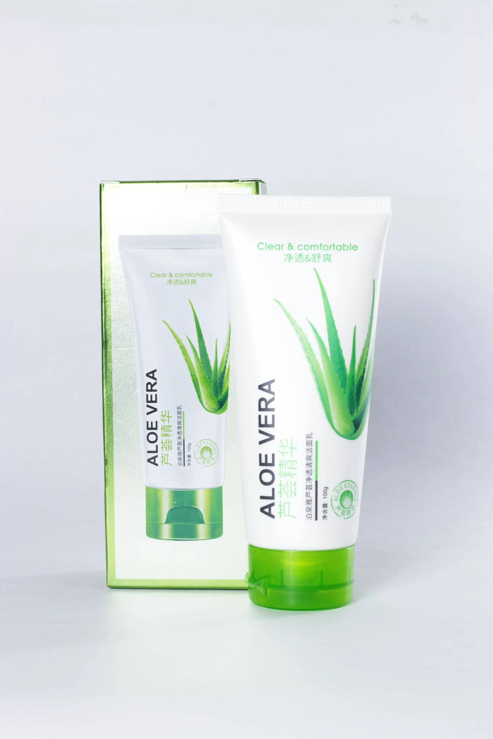 IMG_6873 Limpiador facial purificante y refrescante con aloe vera, marca Bioaqua - Imagen 1